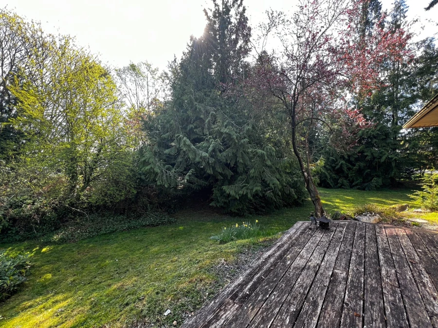 camas house cobble hill 02.